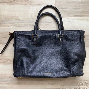 ✨GUC Rebecca Minkoff “Regan” Satchel bag✨